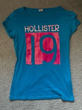 Vintage blue Hollister y2k tee womens 2000’s